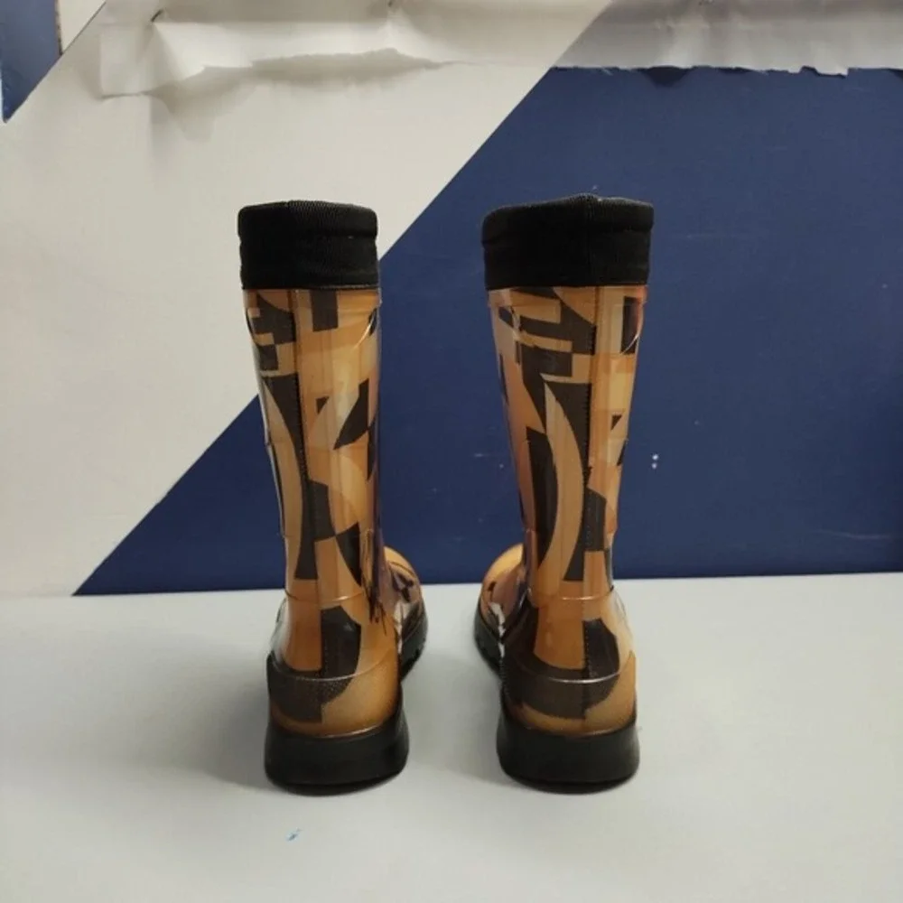 Salvatore Ferragamo Mid-Calf Rain Boots Womens‎ 7 Brown Logo Rubber Sole Pull On